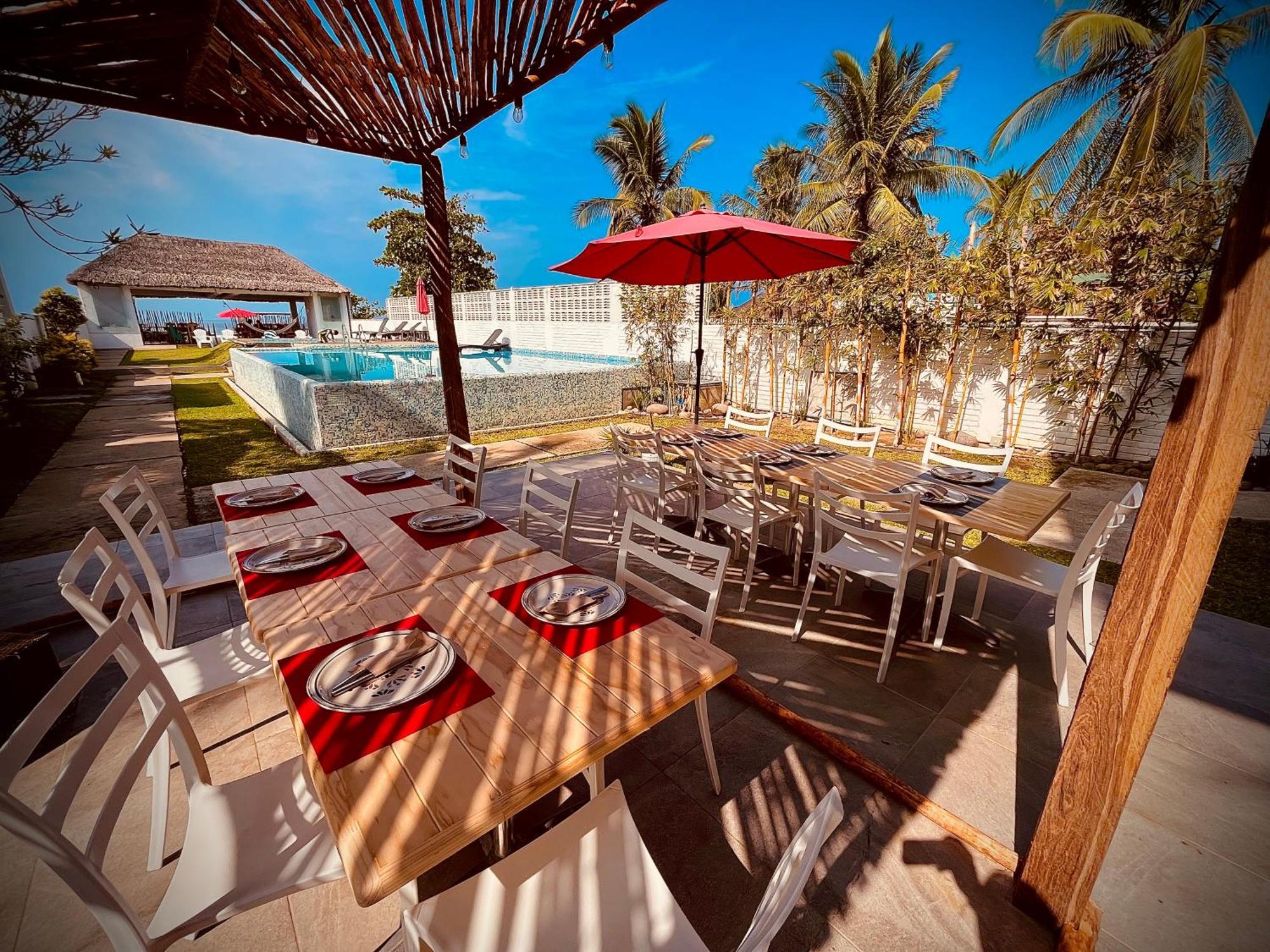 Hotel "Casa Mangata" Puerto Arista Kültér fotó